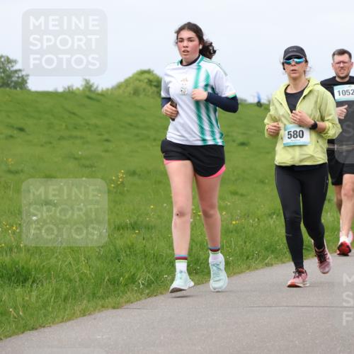 04.05.2025 - 8. Wedeler Halbmarathon Lena Gebhardt http://msf.ph/oto/7841114 04.05.2025 11:53:38 Laufen 580, 1052 meine-sportfotos.de