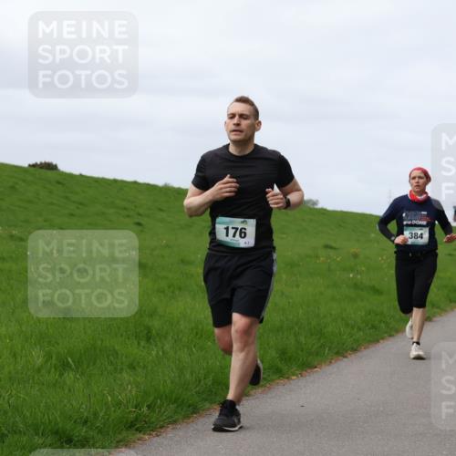 04.05.2025 - 8. Wedeler Halbmarathon Yannick Fuchs http://msf.ph/oto/7841132 04.05.2025 11:48:46 Laufen 384, 176 meine-sportfotos.de