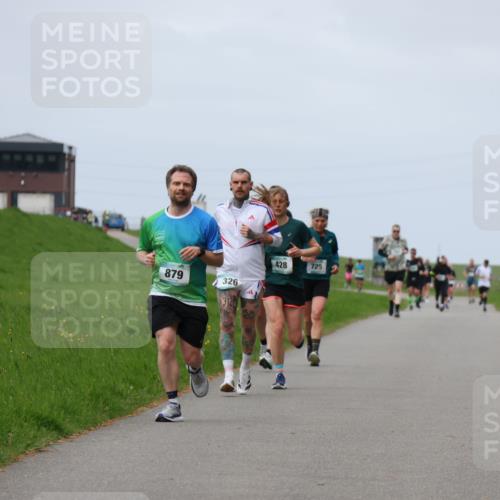 04.05.2025 - 8. Wedeler Halbmarathon Yannick Fuchs http://msf.ph/oto/7841206 04.05.2025 11:48:50 Laufen 879, 326, 1312, 428, 725 meine-sportfotos.de