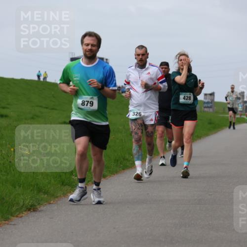 04.05.2025 - 8. Wedeler Halbmarathon Yannick Fuchs http://msf.ph/oto/7841219 04.05.2025 11:48:54 Laufen 879, 326, 1312, 428 meine-sportfotos.de
