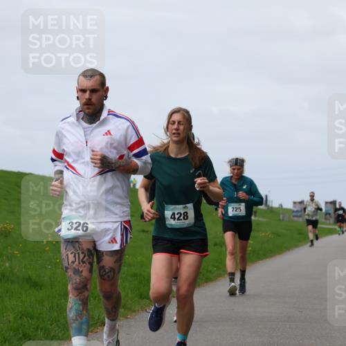 04.05.2025 - 8. Wedeler Halbmarathon Yannick Fuchs http://msf.ph/oto/7841248 04.05.2025 11:48:59 Laufen 326, 428, 725, 1312 meine-sportfotos.de