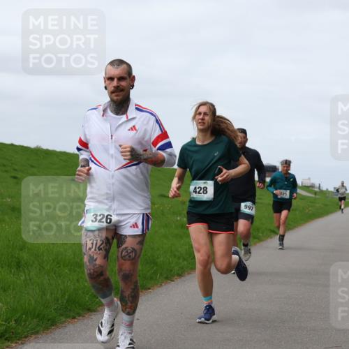 04.05.2025 - 8. Wedeler Halbmarathon Yannick Fuchs http://msf.ph/oto/7841278 04.05.2025 11:49:01 Laufen 326, 1312, 428, 997, 725 meine-sportfotos.de