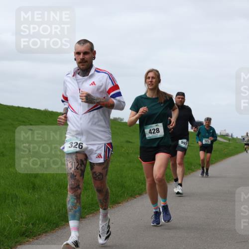 04.05.2025 - 8. Wedeler Halbmarathon Yannick Fuchs http://msf.ph/oto/7841282 04.05.2025 11:49:01 Laufen 326, 428, 997, 725, 1312 meine-sportfotos.de