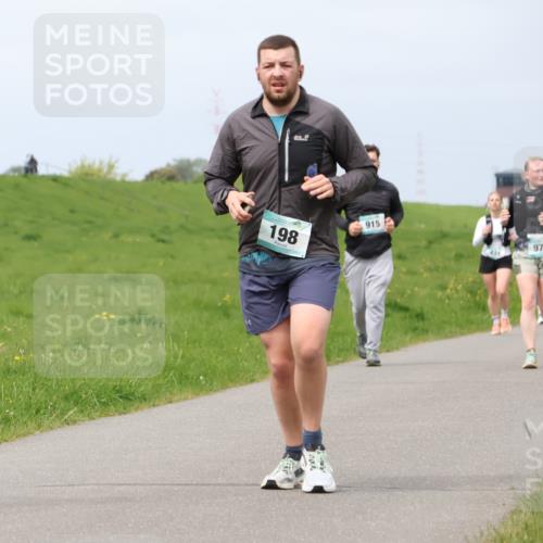 04.05.2025 - 8. Wedeler Halbmarathon Lena Gebhardt http://msf.ph/oto/7841314 04.05.2025 11:54:57 Laufen 198, 915, 970 meine-sportfotos.de