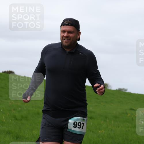 04.05.2025 - 8. Wedeler Halbmarathon Yannick Fuchs http://msf.ph/oto/7841347 04.05.2025 11:49:03 Laufen 997, 72 meine-sportfotos.de