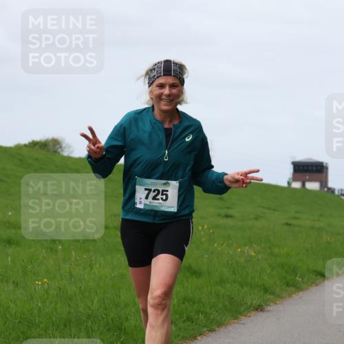04.05.2025 - 8. Wedeler Halbmarathon Yannick Fuchs http://msf.ph/oto/7841373 04.05.2025 11:49:05 Laufen 725 meine-sportfotos.de