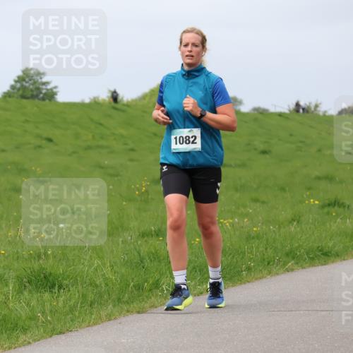 04.05.2025 - 8. Wedeler Halbmarathon Lena Gebhardt http://msf.ph/oto/7841400 04.05.2025 11:55:23 Laufen 1082, 10, 515 meine-sportfotos.de