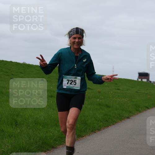 04.05.2025 - 8. Wedeler Halbmarathon Yannick Fuchs http://msf.ph/oto/7841403 04.05.2025 11:49:06 Laufen 725 meine-sportfotos.de