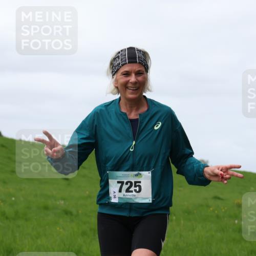 04.05.2025 - 8. Wedeler Halbmarathon Yannick Fuchs http://msf.ph/oto/7841421 04.05.2025 11:49:06 Laufen 725, 56 meine-sportfotos.de