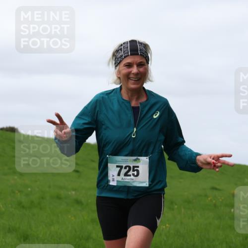 04.05.2025 - 8. Wedeler Halbmarathon Yannick Fuchs http://msf.ph/oto/7841424 04.05.2025 11:49:06 Laufen 2, 725 meine-sportfotos.de