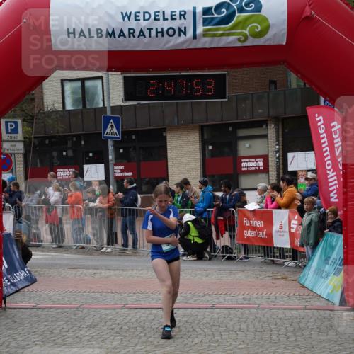 04.05.2025 - 8. Wedeler Halbmarathon Felixshl http://msf.ph/oto/7841443 04.05.2025 12:47:50 Ziel 622, 708, 942, 1202 meine-sportfotos.de