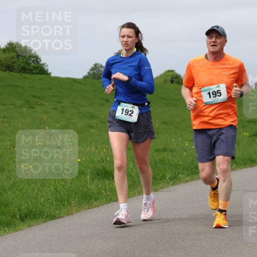 04.05.2025 - 8. Wedeler Halbmarathon Lena Gebhardt http://msf.ph/oto/7841450 04.05.2025 11:55:50 Laufen 29, 192, 195 meine-sportfotos.de