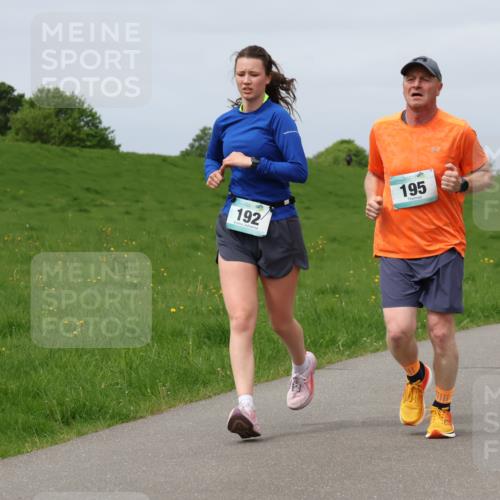 04.05.2025 - 8. Wedeler Halbmarathon Lena Gebhardt http://msf.ph/oto/7841453 04.05.2025 11:55:50 Laufen 29, 192, 195 meine-sportfotos.de