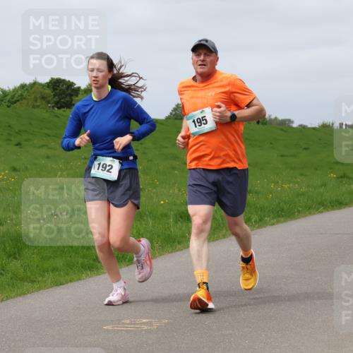 04.05.2025 - 8. Wedeler Halbmarathon Lena Gebhardt http://msf.ph/oto/7841455 04.05.2025 11:55:51 Laufen 192, 195, 304 meine-sportfotos.de