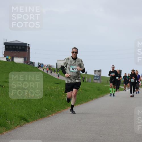 04.05.2025 - 8. Wedeler Halbmarathon Yannick Fuchs http://msf.ph/oto/7841474 04.05.2025 11:49:11 Laufen 321, 122, 537 meine-sportfotos.de