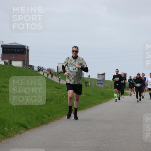 04.05.2025 - 8. Wedeler Halbmarathon Yannick Fuchs http://msf.ph/oto/7841479 04.05.2025 11:49:11 Laufen 122 meine-sportfotos.de