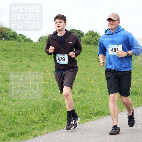 04.05.2025 - 8. Wedeler Halbmarathon Lena Gebhardt http://msf.ph/oto/7841566 04.05.2025 11:57:14 Laufen 479, 491 meine-sportfotos.de