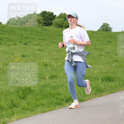 04.05.2025 - 8. Wedeler Halbmarathon Lena Gebhardt http://msf.ph/oto/7841582 04.05.2025 11:57:19 Laufen 269, 93 meine-sportfotos.de