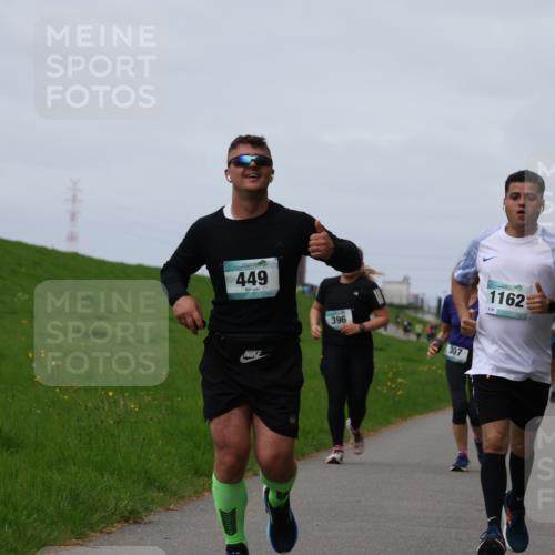 04.05.2025 - 8. Wedeler Halbmarathon Yannick Fuchs http://msf.ph/oto/7841628 04.05.2025 11:49:36 Laufen 449, 396, 307, 1162 meine-sportfotos.de