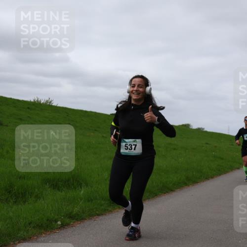 04.05.2025 - 8. Wedeler Halbmarathon Yannick Fuchs http://msf.ph/oto/7841639 04.05.2025 11:49:37 Laufen 537, 449, 1162 meine-sportfotos.de