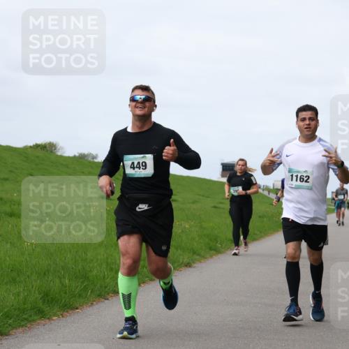 04.05.2025 - 8. Wedeler Halbmarathon Yannick Fuchs http://msf.ph/oto/7841661 04.05.2025 11:49:38 Laufen 449, 39, 1162 meine-sportfotos.de