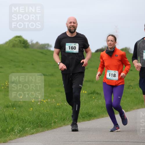 04.05.2025 - 8. Wedeler Halbmarathon Lena Gebhardt http://msf.ph/oto/7841676 04.05.2025 11:58:06 Laufen 160, 118, 121 meine-sportfotos.de