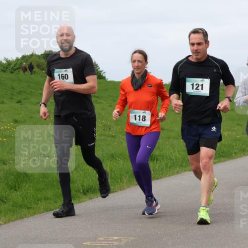 04.05.2025 - 8. Wedeler Halbmarathon Lena Gebhardt http://msf.ph/oto/7841696 04.05.2025 11:58:10 Laufen 160, 118, 121, 818, 327 meine-sportfotos.de