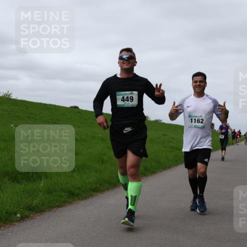 04.05.2025 - 8. Wedeler Halbmarathon Yannick Fuchs http://msf.ph/oto/7841709 04.05.2025 11:49:40 Laufen 449, 1162 meine-sportfotos.de