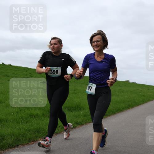 04.05.2025 - 8. Wedeler Halbmarathon Yannick Fuchs http://msf.ph/oto/7841802 04.05.2025 11:49:45 Laufen 396, 07 meine-sportfotos.de