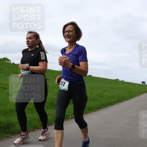 04.05.2025 - 8. Wedeler Halbmarathon Yannick Fuchs http://msf.ph/oto/7841811 04.05.2025 11:49:46 Laufen 07 meine-sportfotos.de