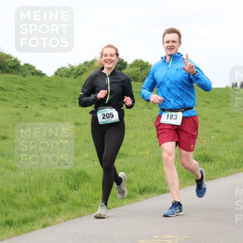 04.05.2025 - 8. Wedeler Halbmarathon Lena Gebhardt http://msf.ph/oto/7841823 04.05.2025 11:59:41 Laufen 205, 183 meine-sportfotos.de