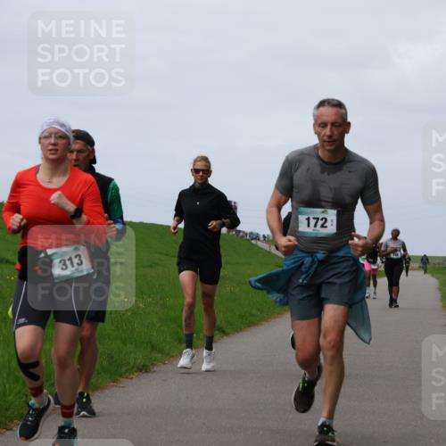 04.05.2025 - 8. Wedeler Halbmarathon Yannick Fuchs http://msf.ph/oto/7841860 04.05.2025 11:49:54 Laufen 313, 172 meine-sportfotos.de