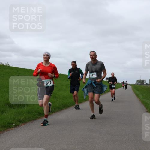 04.05.2025 - 8. Wedeler Halbmarathon Yannick Fuchs http://msf.ph/oto/7841890 04.05.2025 11:49:56 Laufen 313, 172, 734 meine-sportfotos.de