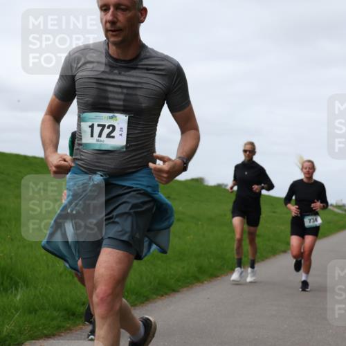 04.05.2025 - 8. Wedeler Halbmarathon Yannick Fuchs http://msf.ph/oto/7841902 04.05.2025 11:49:57 Laufen 172, 28, 734 meine-sportfotos.de