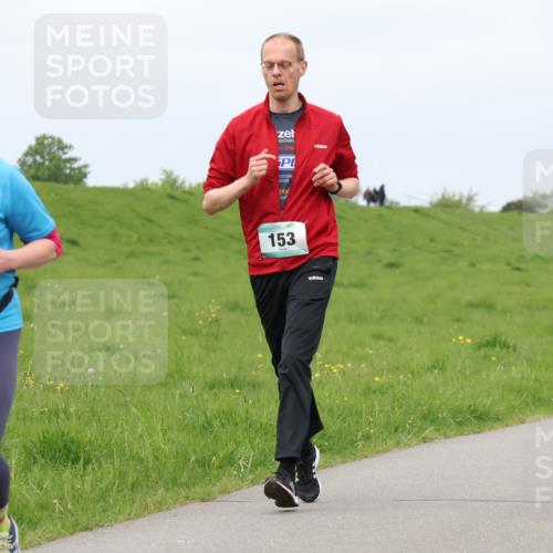 04.05.2025 - 8. Wedeler Halbmarathon Lena Gebhardt http://msf.ph/oto/7841913 04.05.2025 12:00:51 Laufen 81, 409, 153 meine-sportfotos.de