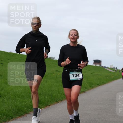 04.05.2025 - 8. Wedeler Halbmarathon Yannick Fuchs http://msf.ph/oto/7841921 04.05.2025 11:49:58 Laufen 734, 86 meine-sportfotos.de