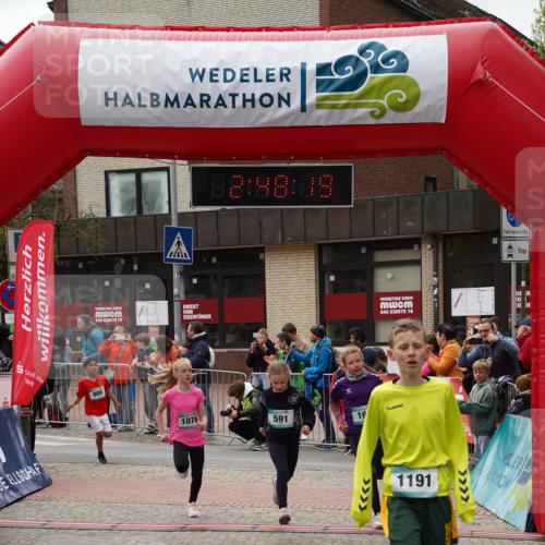 04.05.2025 - 8. Wedeler Halbmarathon Felixshl http://msf.ph/oto/7841953 04.05.2025 12:48:16 Ziel 161, 542, 591, 600, 899, 900, 1076, 1191, 1192 meine-sportfotos.de
