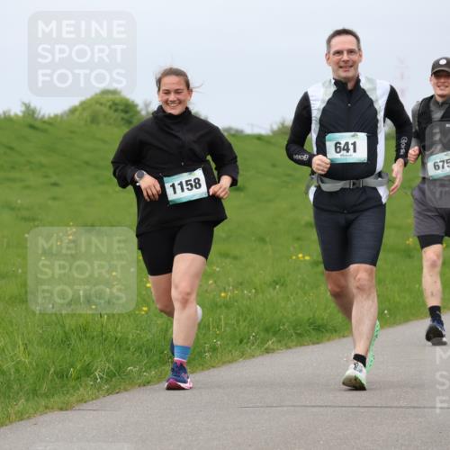 04.05.2025 - 8. Wedeler Halbmarathon Lena Gebhardt http://msf.ph/oto/7842007 04.05.2025 12:02:07 Laufen 1158, 641, 675 meine-sportfotos.de