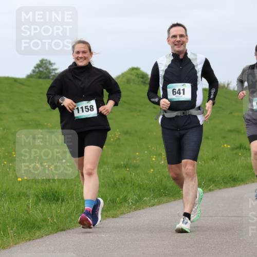 04.05.2025 - 8. Wedeler Halbmarathon Lena Gebhardt http://msf.ph/oto/7842016 04.05.2025 12:02:09 Laufen 1158, 641, 675 meine-sportfotos.de