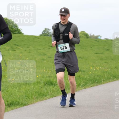 04.05.2025 - 8. Wedeler Halbmarathon Lena Gebhardt http://msf.ph/oto/7842025 04.05.2025 12:02:12 Laufen 641, 675 meine-sportfotos.de
