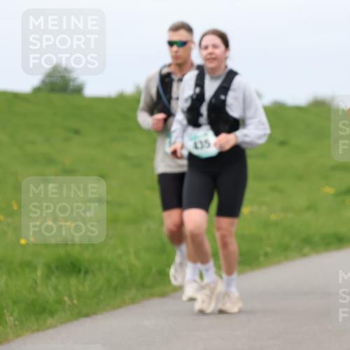 04.05.2025 - 8. Wedeler Halbmarathon Lena Gebhardt http://msf.ph/oto/7842037 04.05.2025 12:02:29 Laufen 405 meine-sportfotos.de