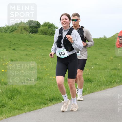 04.05.2025 - 8. Wedeler Halbmarathon Lena Gebhardt http://msf.ph/oto/7842048 04.05.2025 12:02:30 Laufen 435 meine-sportfotos.de