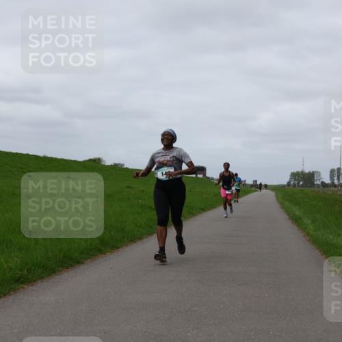 04.05.2025 - 8. Wedeler Halbmarathon Yannick Fuchs http://msf.ph/oto/7842055 04.05.2025 11:50:06 Laufen  meine-sportfotos.de
