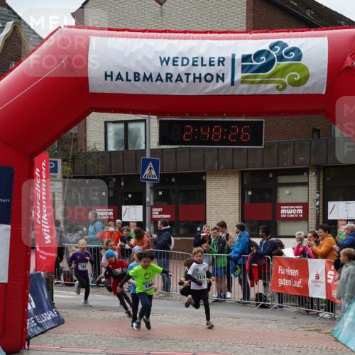 04.05.2025 - 8. Wedeler Halbmarathon Felixshl http://msf.ph/oto/7842094 04.05.2025 12:48:24 Ziel 162, 257, 614, 900, 990, 1064, 1178 meine-sportfotos.de