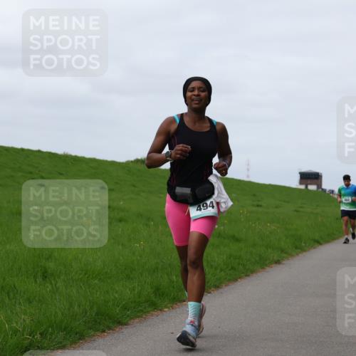 04.05.2025 - 8. Wedeler Halbmarathon Yannick Fuchs http://msf.ph/oto/7842157 04.05.2025 11:50:11 Laufen 494 meine-sportfotos.de