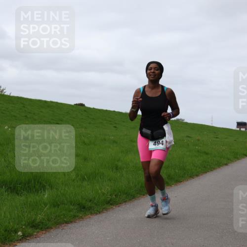 04.05.2025 - 8. Wedeler Halbmarathon Yannick Fuchs http://msf.ph/oto/7842176 04.05.2025 11:50:12 Laufen 494 meine-sportfotos.de