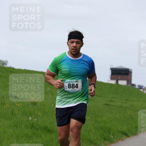 04.05.2025 - 8. Wedeler Halbmarathon Yannick Fuchs http://msf.ph/oto/7842202 04.05.2025 11:50:17 Laufen 884 meine-sportfotos.de