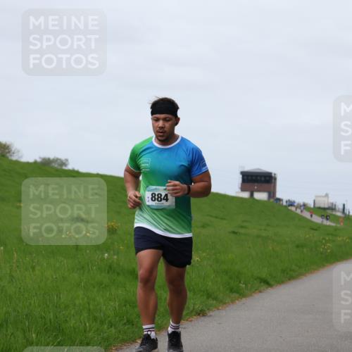04.05.2025 - 8. Wedeler Halbmarathon Yannick Fuchs http://msf.ph/oto/7842208 04.05.2025 11:50:17 Laufen 884 meine-sportfotos.de