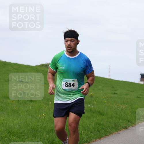 04.05.2025 - 8. Wedeler Halbmarathon Yannick Fuchs http://msf.ph/oto/7842217 04.05.2025 11:50:19 Laufen 884 meine-sportfotos.de