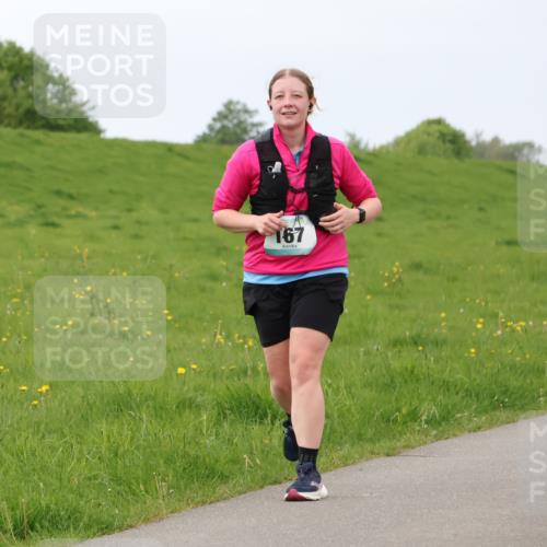 04.05.2025 - 8. Wedeler Halbmarathon Lena Gebhardt http://msf.ph/oto/7842341 04.05.2025 12:08:33 Laufen 167 meine-sportfotos.de